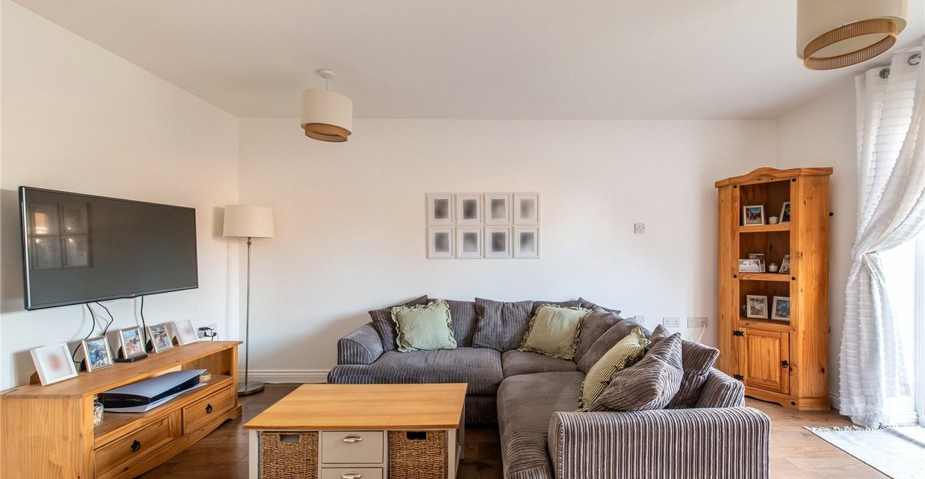 2 bedroom house for sale in Maidstone | Robinson Michael & Jackson