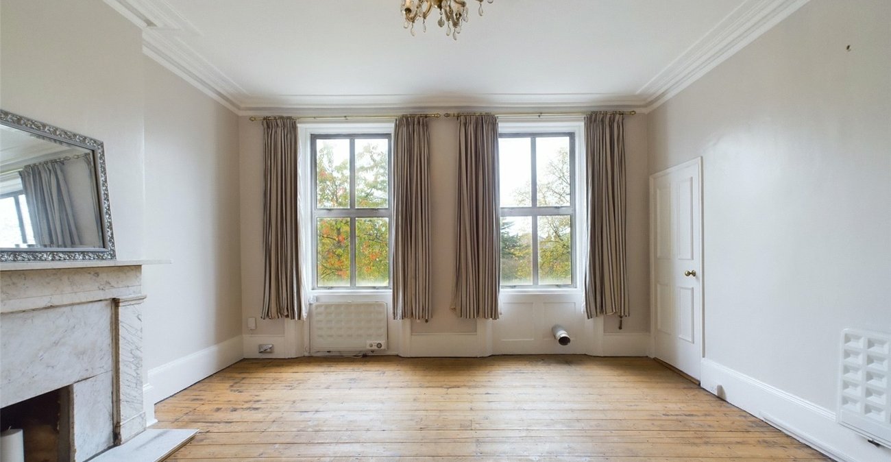 2 bedroom property for sale in Blackheath | Robinson Jackson