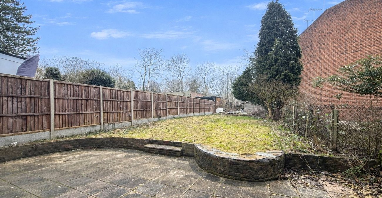 4 bedroom house for sale in Shooters Hill | Robinson Jackson