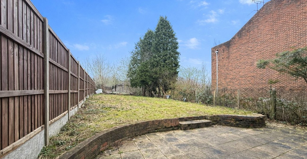 4 bedroom house for sale in Shooters Hill | Robinson Jackson