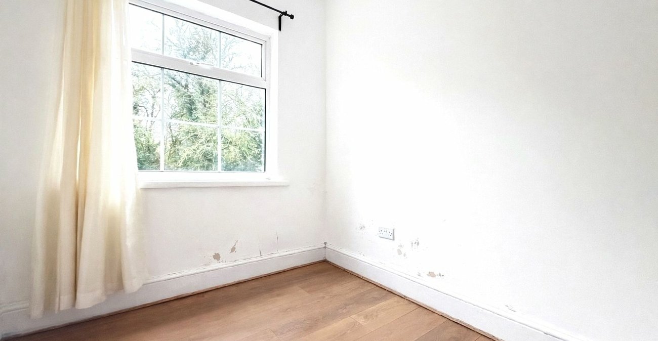 4 bedroom house for sale in Shooters Hill | Robinson Jackson