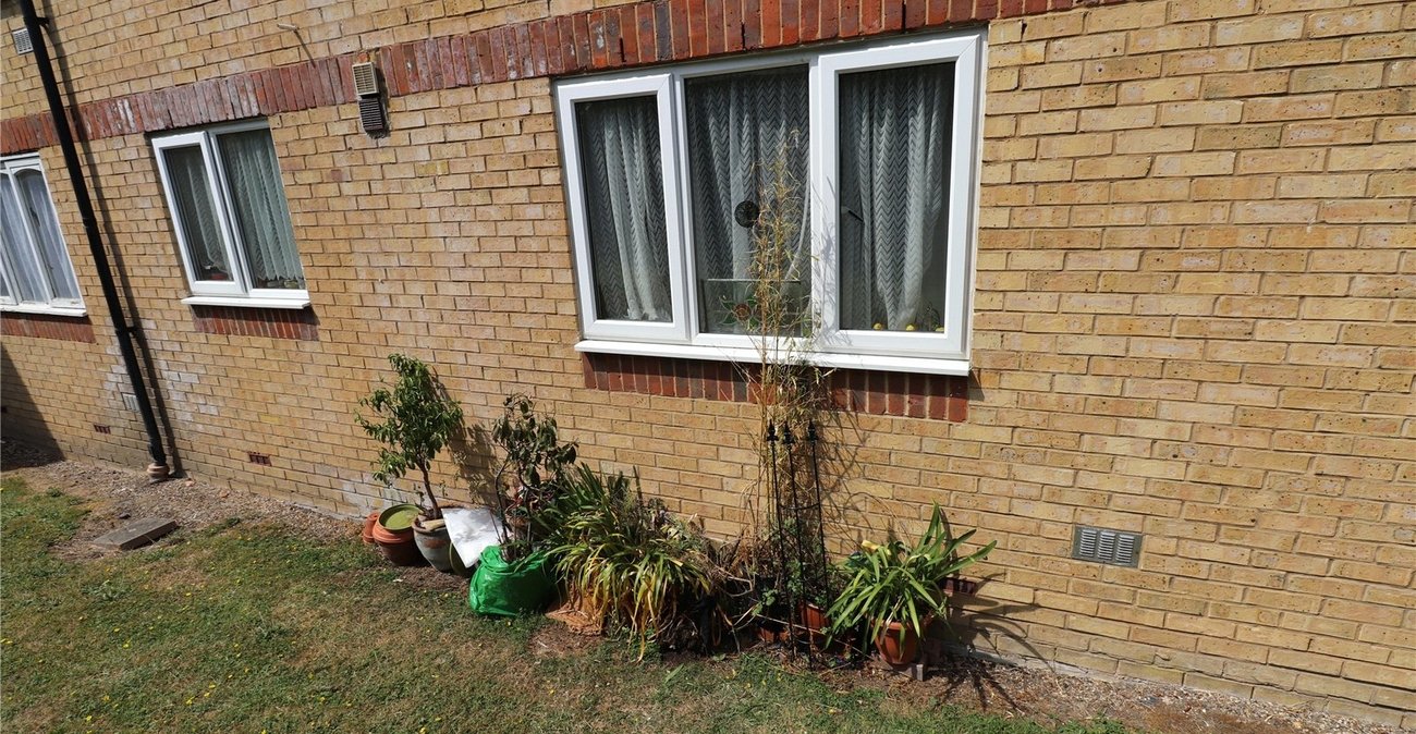 1 bedroom property for sale in Belvedere | Robinson Jackson