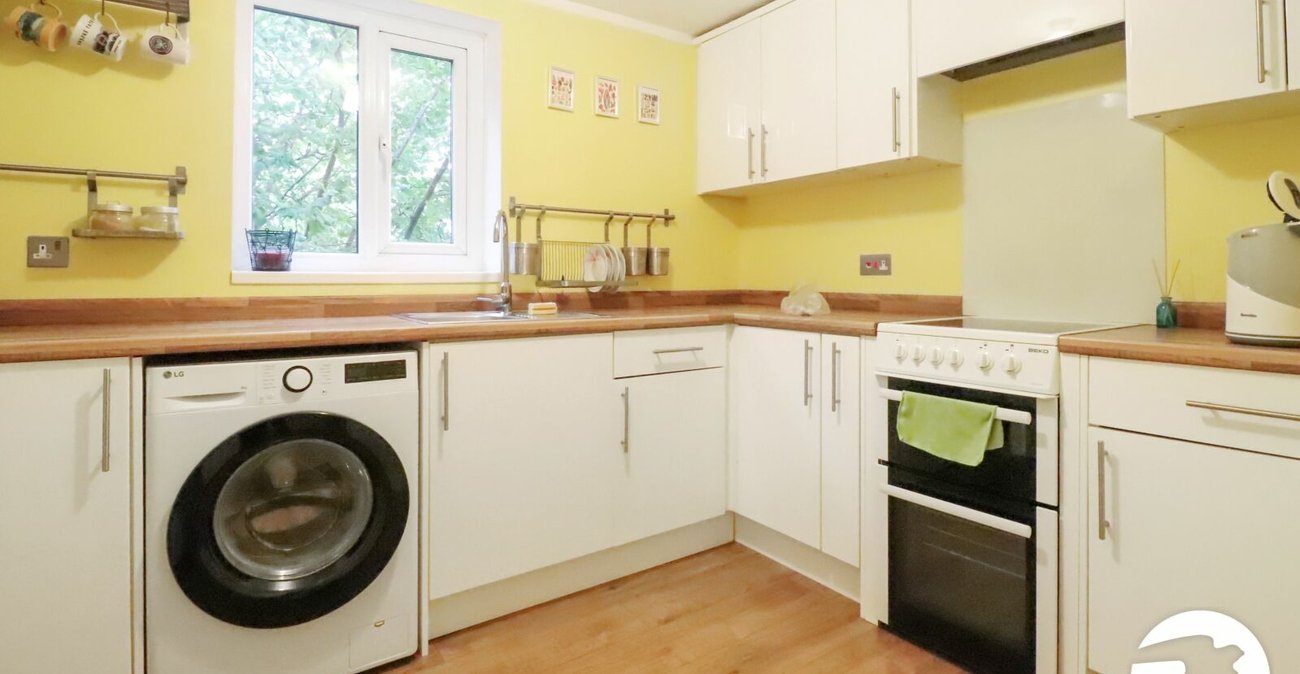 1 bedroom property for sale in Belvedere | Robinson Jackson