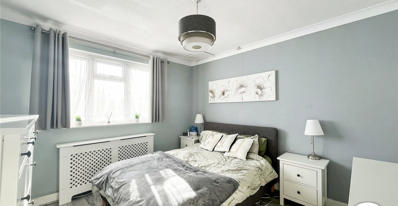 2 bedroom house for sale in Sittingbourne | Robinson Michael & Jackson