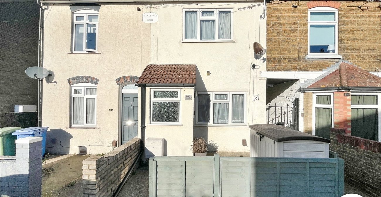 2 bedroom house for sale in Sittingbourne | Robinson Michael & Jackson
