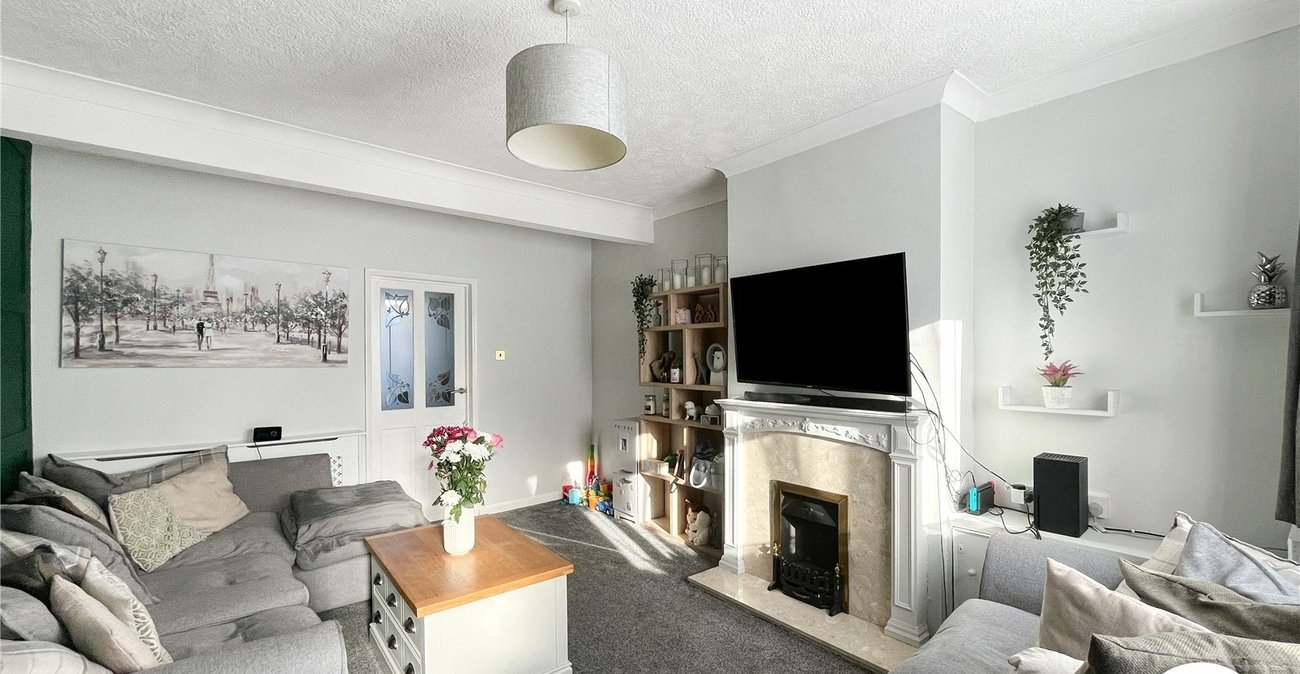 2 bedroom house for sale in Sittingbourne | Robinson Michael & Jackson