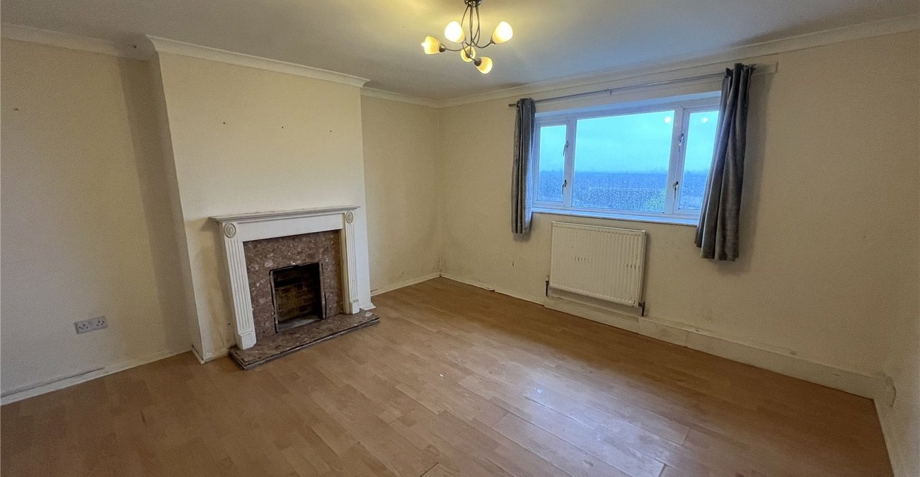 2 bedroom property for sale in London | Robinson Jackson