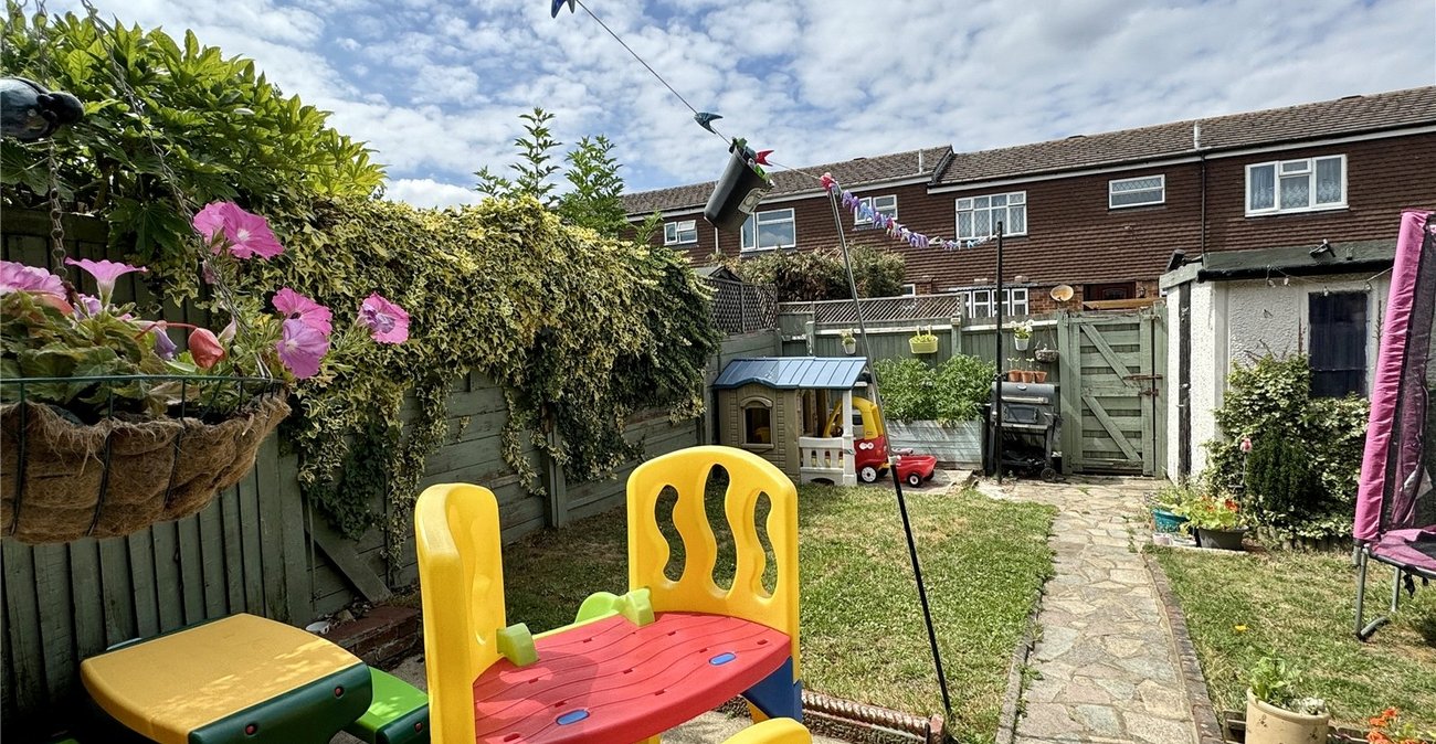 2 bedroom house for sale in Swanley | Robinson Jackson