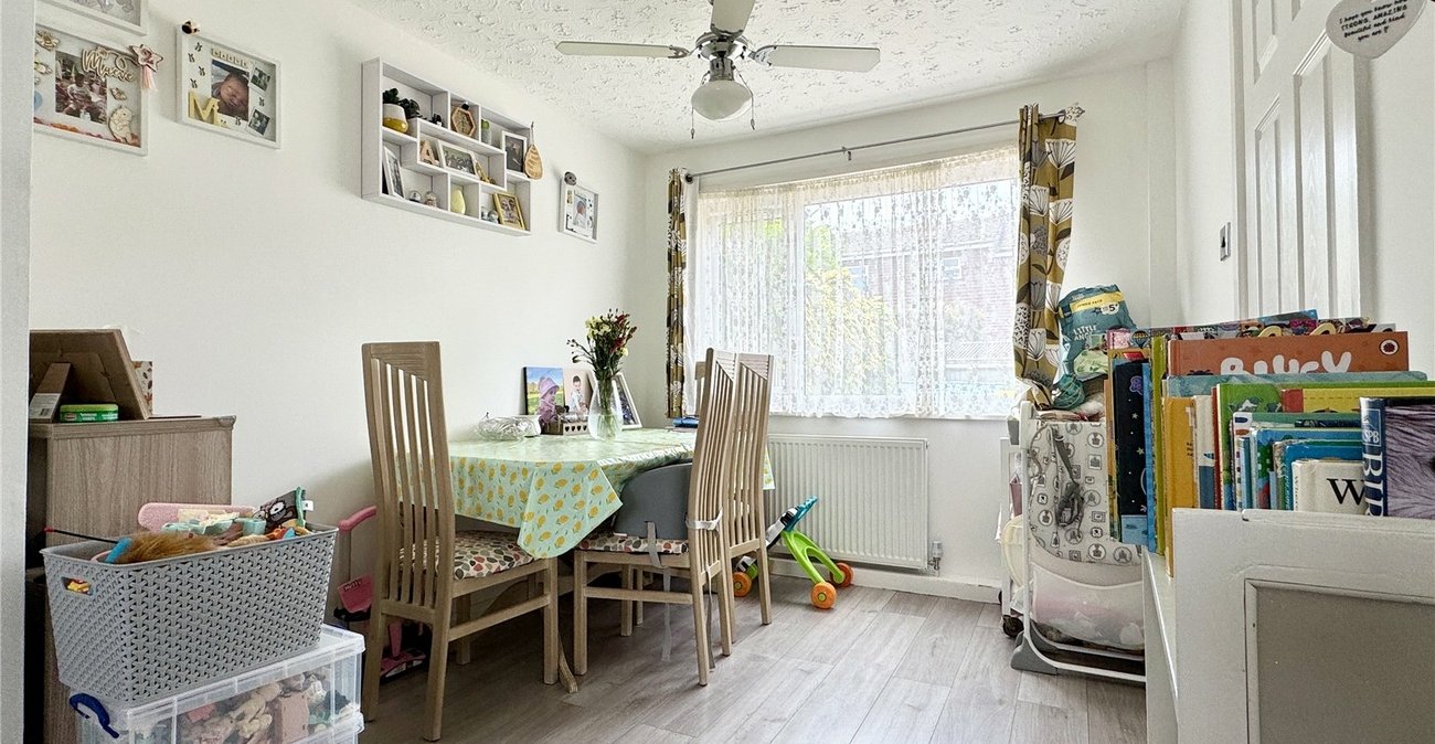 2 bedroom house for sale in Swanley | Robinson Jackson