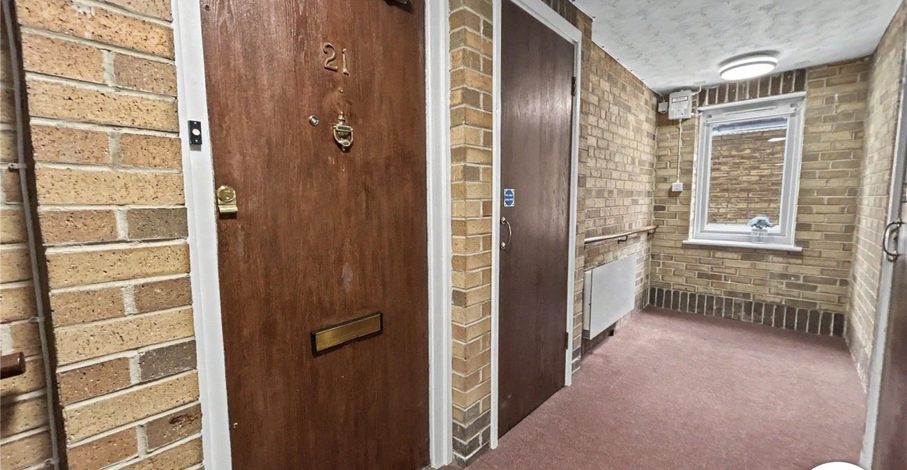 1 bedroom property for sale in Sidcup | Robinson Jackson