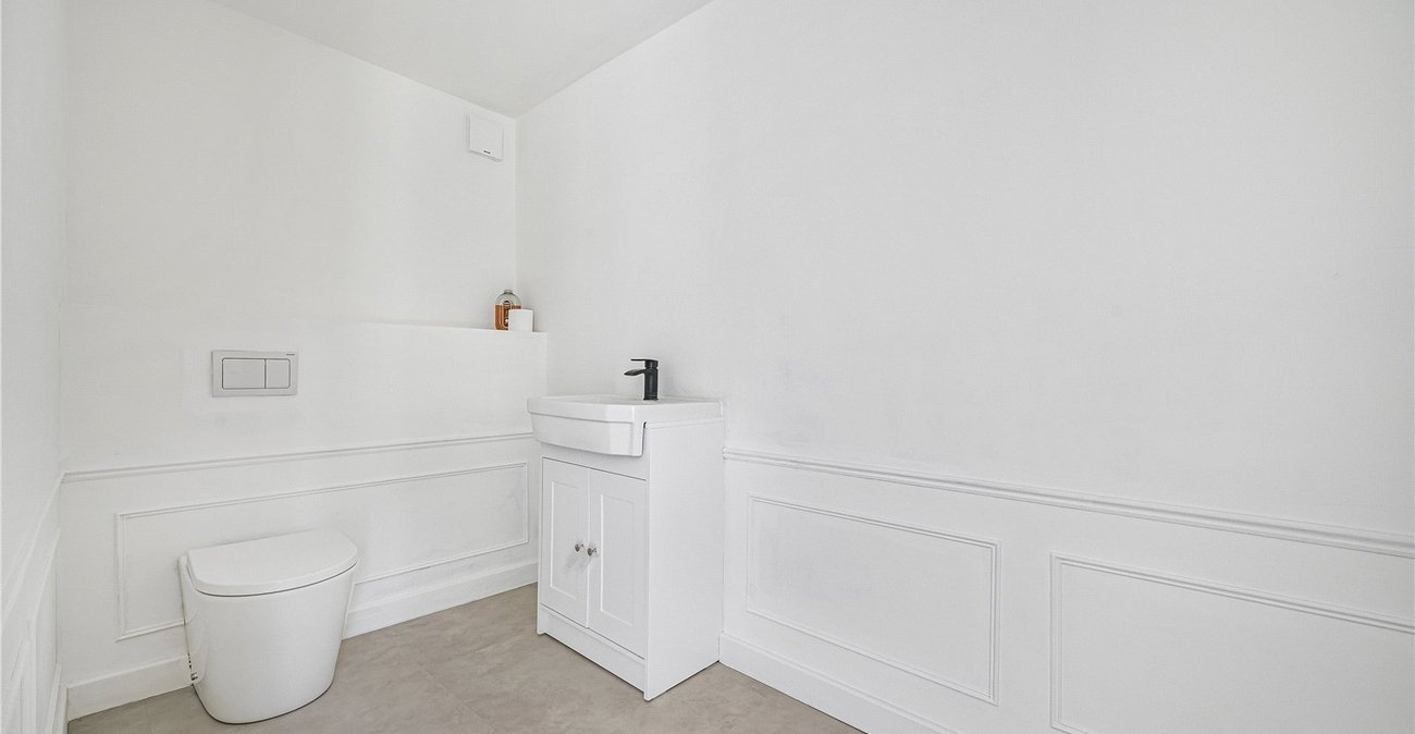 4 bedroom house for sale in Sidcup | Robinson Jackson