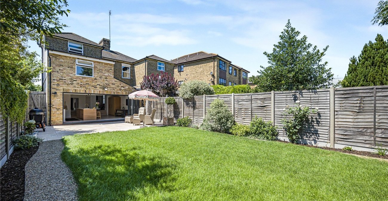 4 bedroom house for sale in Sidcup | Robinson Jackson