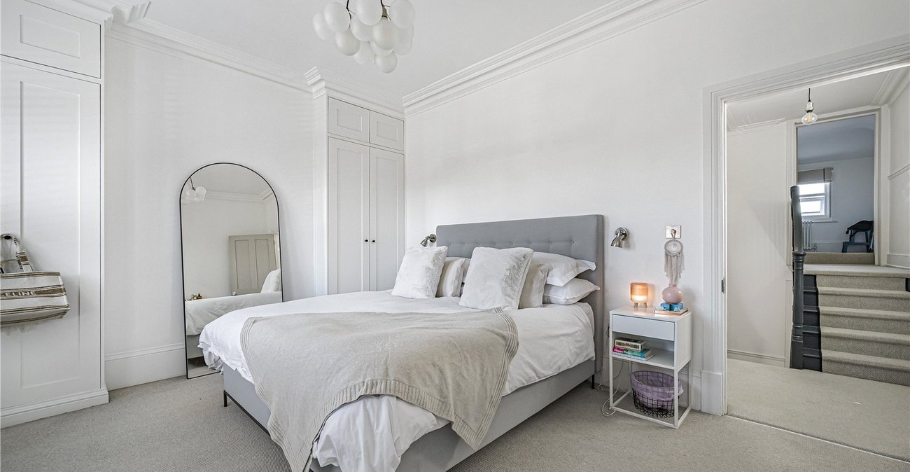 4 bedroom house for sale in Sidcup | Robinson Jackson