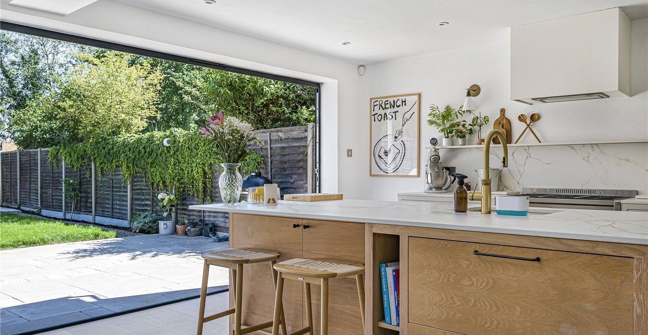4 bedroom house for sale in Sidcup | Robinson Jackson