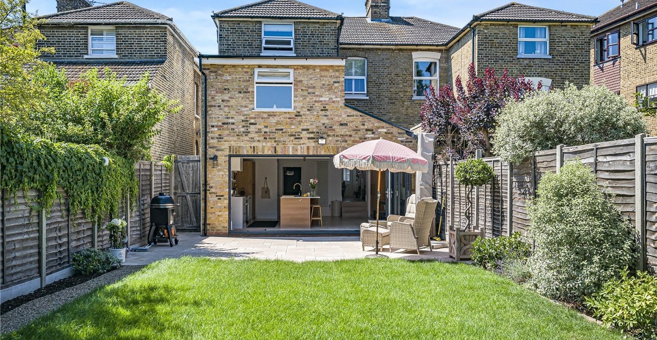 4 bedroom house for sale in Sidcup | Robinson Jackson