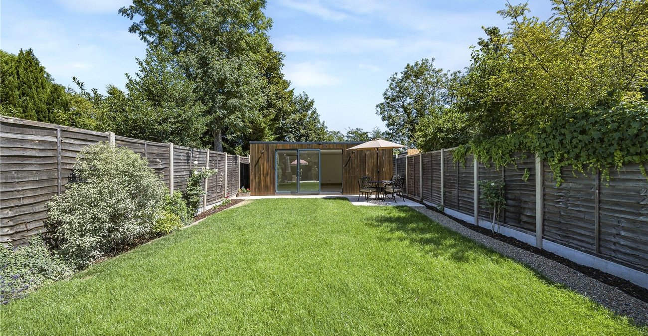 4 bedroom house for sale in Sidcup | Robinson Jackson