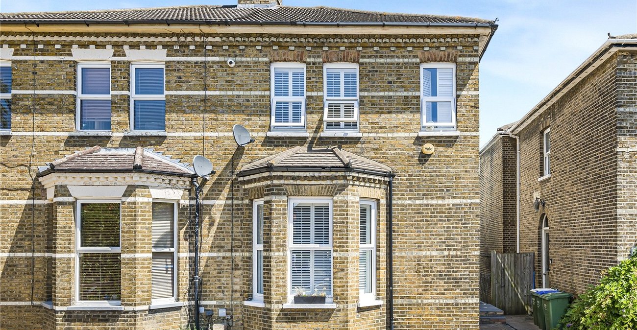 4 bedroom house for sale in Sidcup | Robinson Jackson