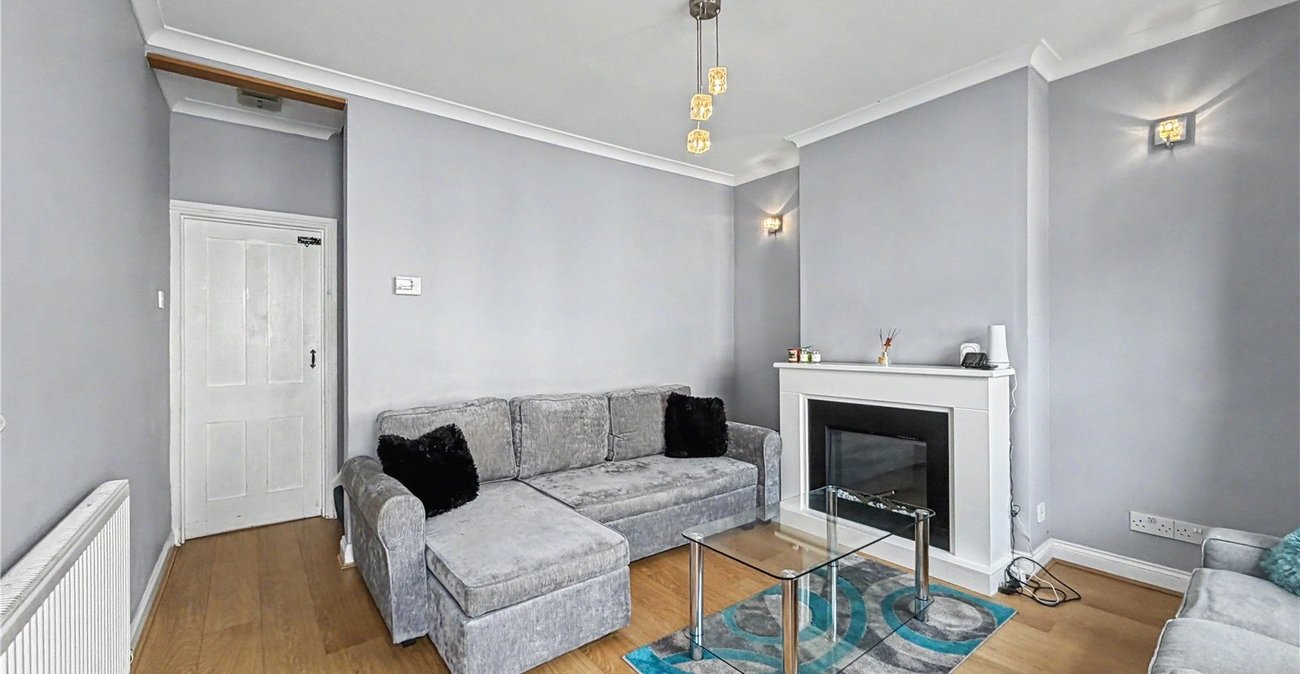 2 bedroom house for sale in Gillingham | Robinson Michael & Jackson