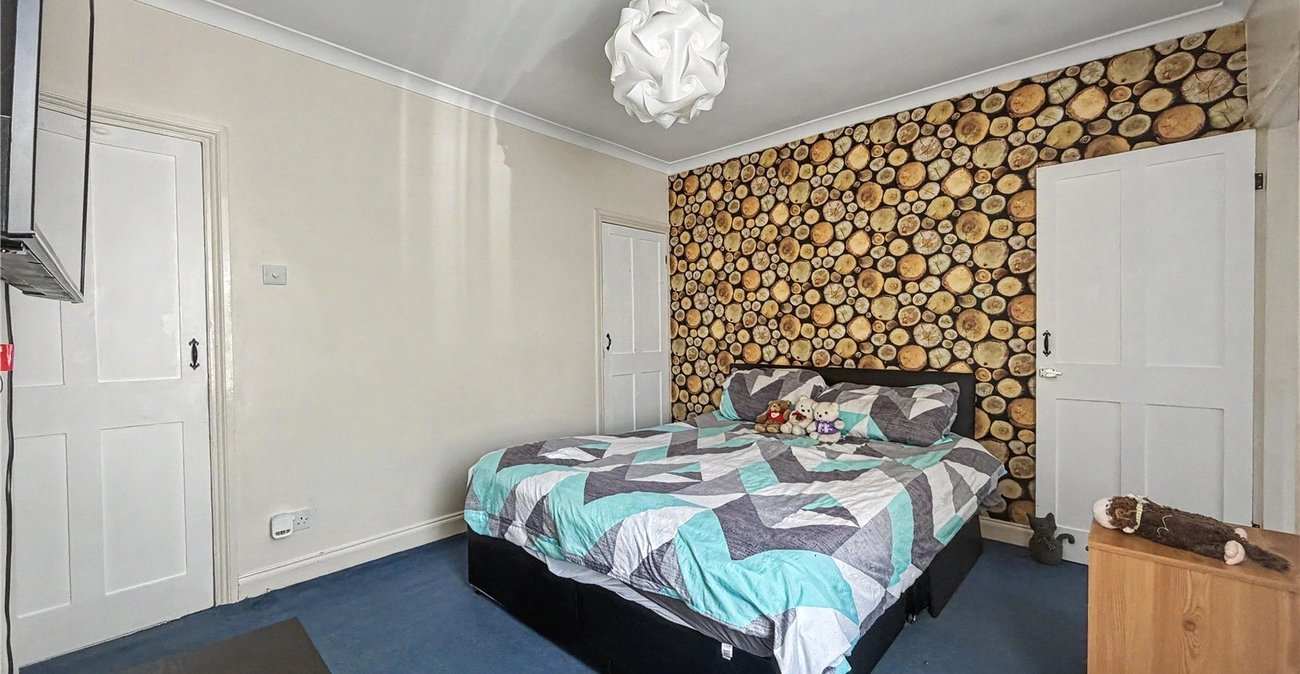 2 bedroom house for sale in Gillingham | Robinson Michael & Jackson