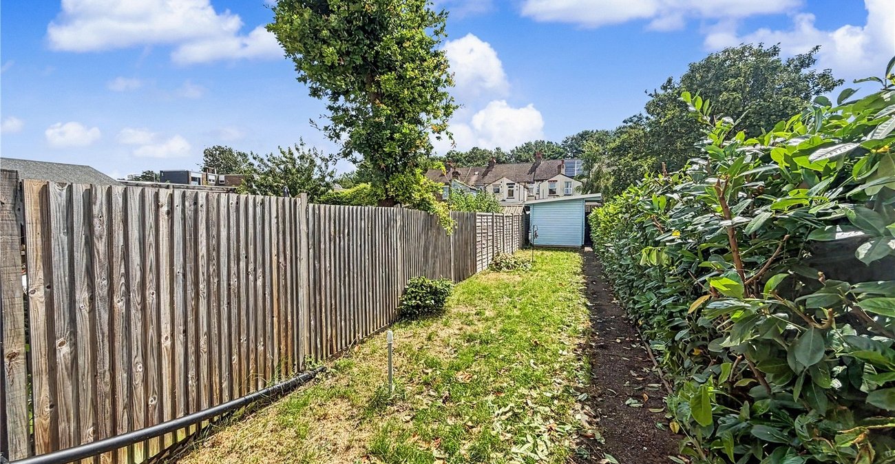 2 bedroom house for sale in Gillingham | Robinson Michael & Jackson