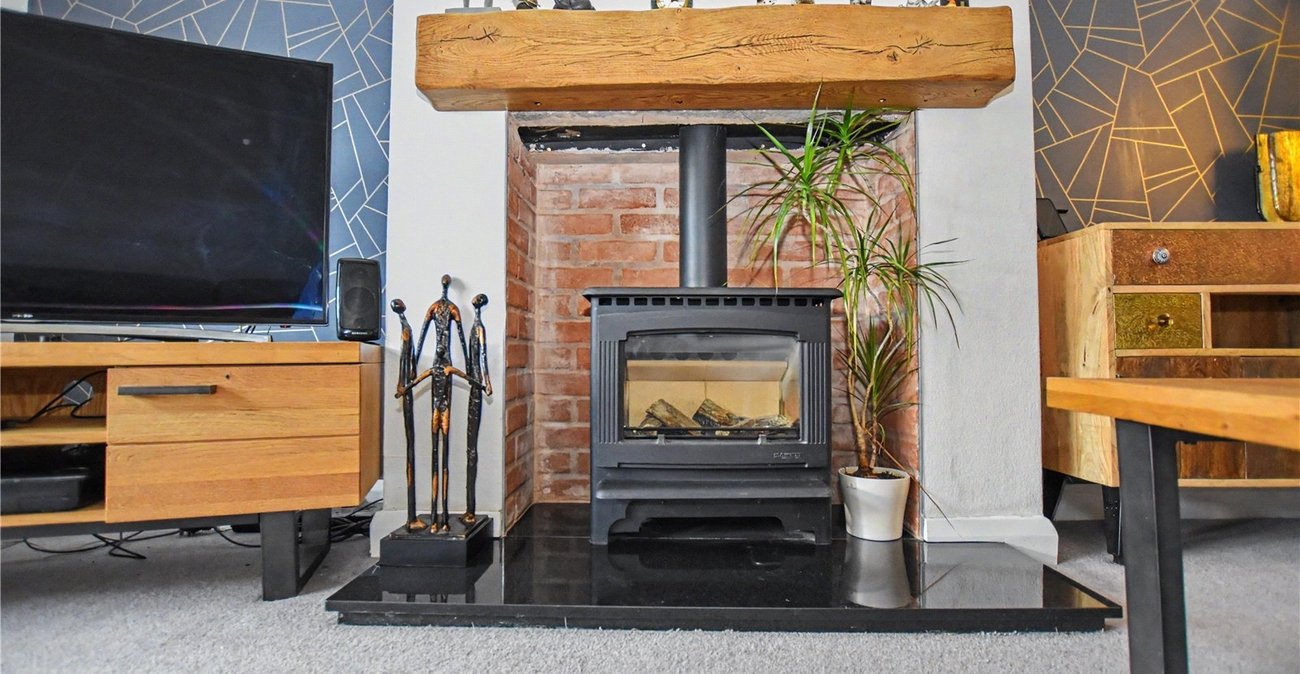 2 bedroom bungalow for sale in Bexleyheath | Robinson Jackson
