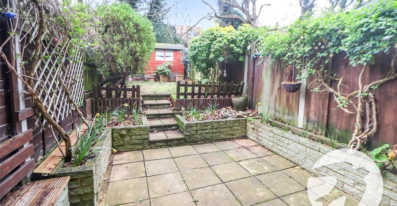 3 bedroom house for sale in Northumberland Heath | Robinson Jackson
