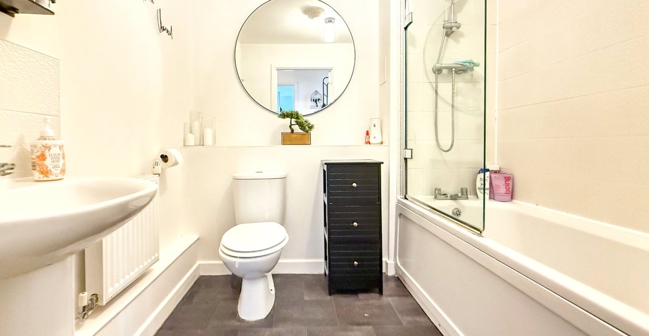 1 bedroom property for sale in Dartford | Robinson Jackson