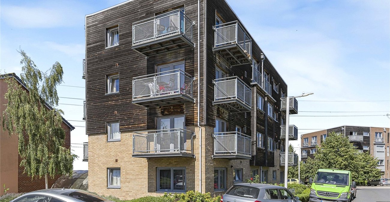 2 bedroom property for sale in The Bridge | Robinson Jackson
