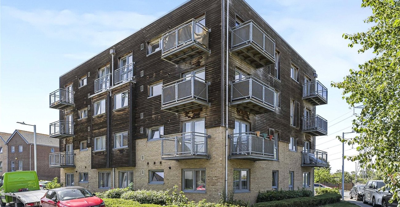 2 bedroom property for sale in The Bridge | Robinson Jackson