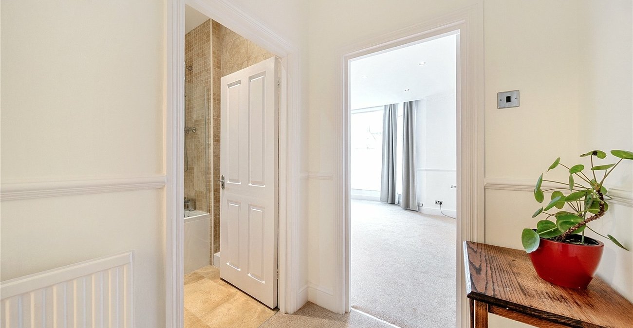 1 bedroom property for sale in Sydenham | Robinson Jackson