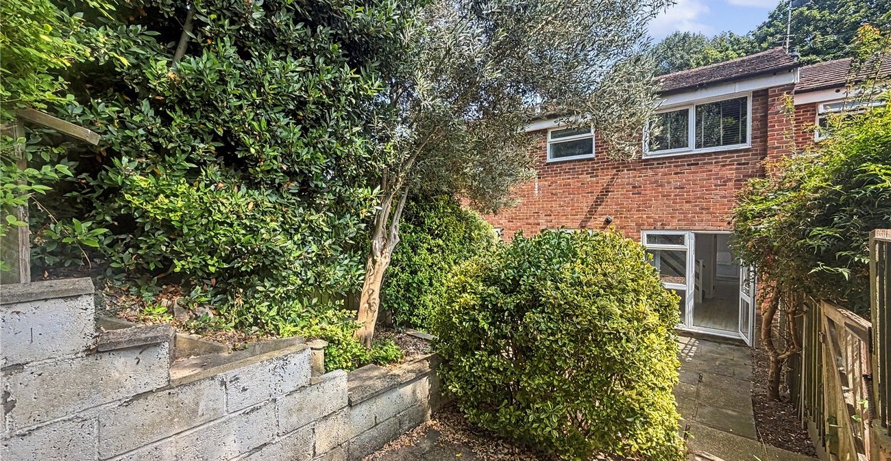 3 bedroom house for sale in Rainham | Robinson Michael & Jackson