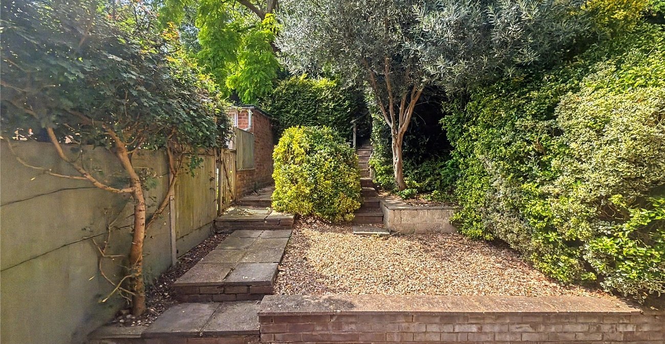 3 bedroom house for sale in Rainham | Robinson Michael & Jackson