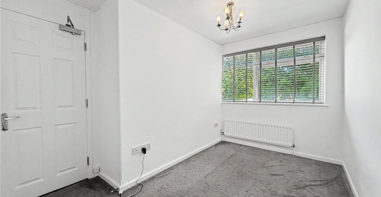 3 bedroom house for sale in Rainham | Robinson Michael & Jackson
