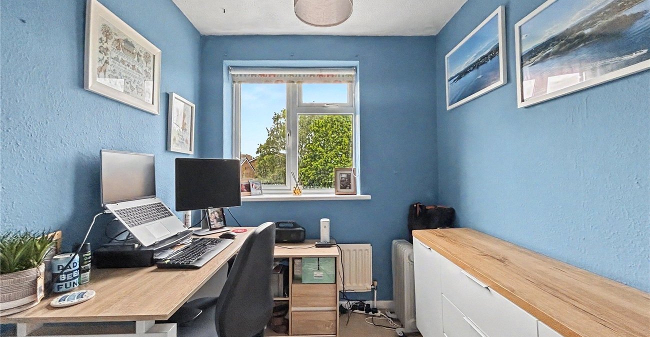 3 bedroom house for sale in Rainham | Robinson Michael & Jackson