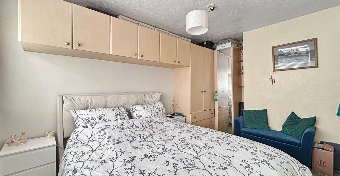 3 bedroom house for sale in Rainham | Robinson Michael & Jackson