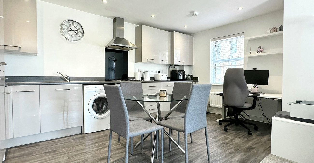 2 bedroom property for sale in Weldon | Robinson Jackson