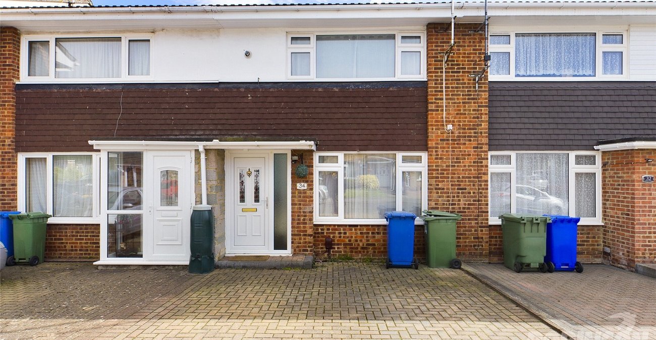 2 bedroom house for sale in Sittingbourne | Robinson Michael & Jackson