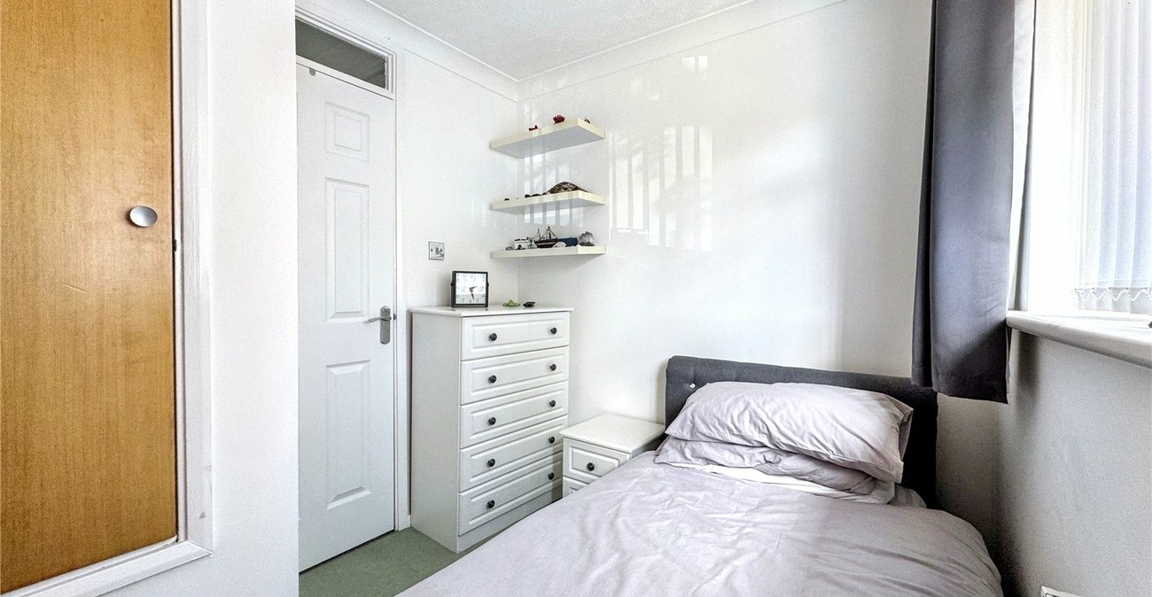 3 bedroom house for sale in Rainham | Robinson Michael & Jackson