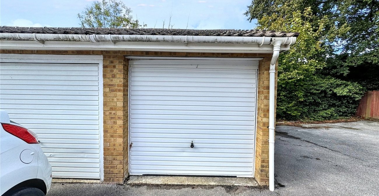 3 bedroom house for sale in Rainham | Robinson Michael & Jackson