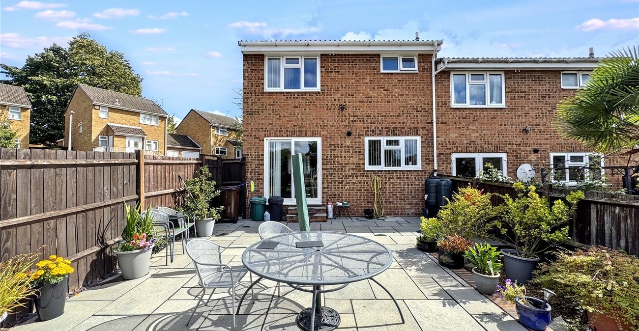 3 bedroom house for sale in Rainham | Robinson Michael & Jackson