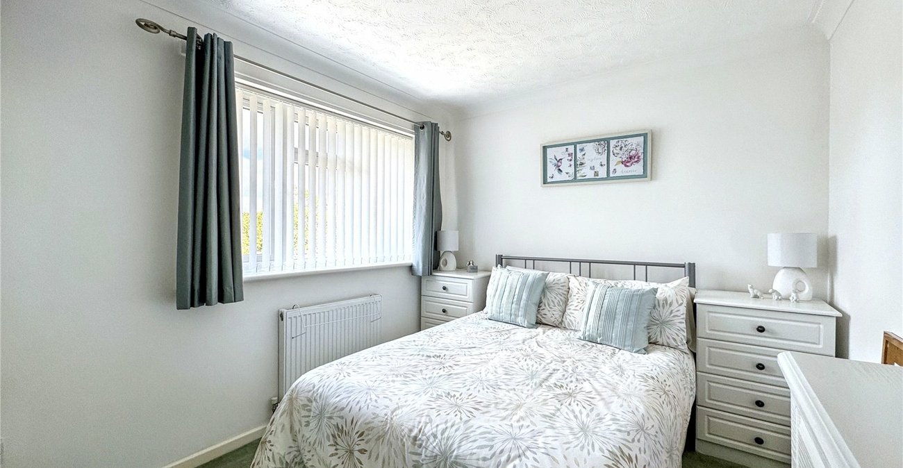 3 bedroom house for sale in Rainham | Robinson Michael & Jackson