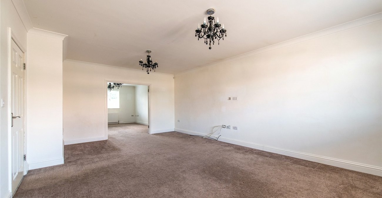 4 bedroom bungalow for sale in Gravesend | Robinson Michael & Jackson