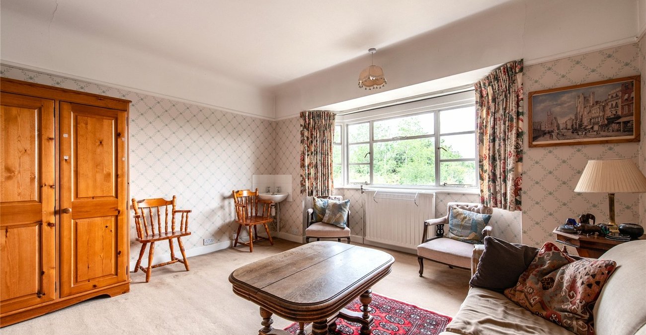 5 bedroom house for sale in Gravesend | Robinson Michael & Jackson