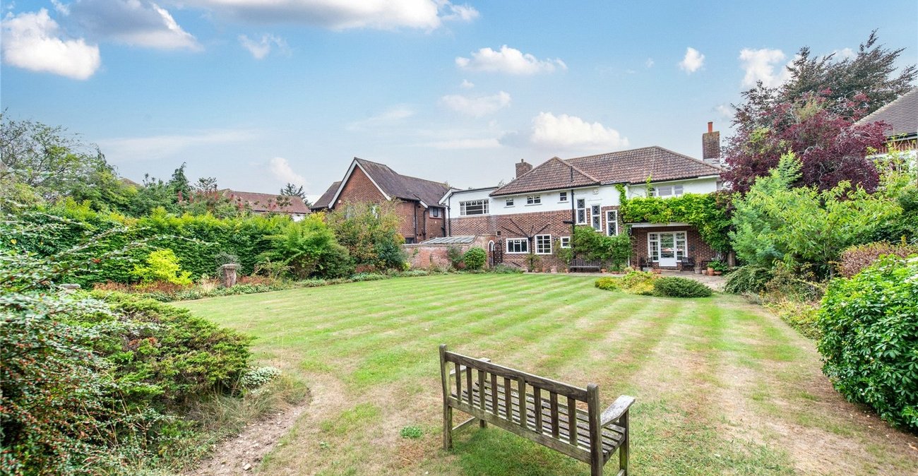 5 bedroom house for sale in Gravesend | Robinson Michael & Jackson