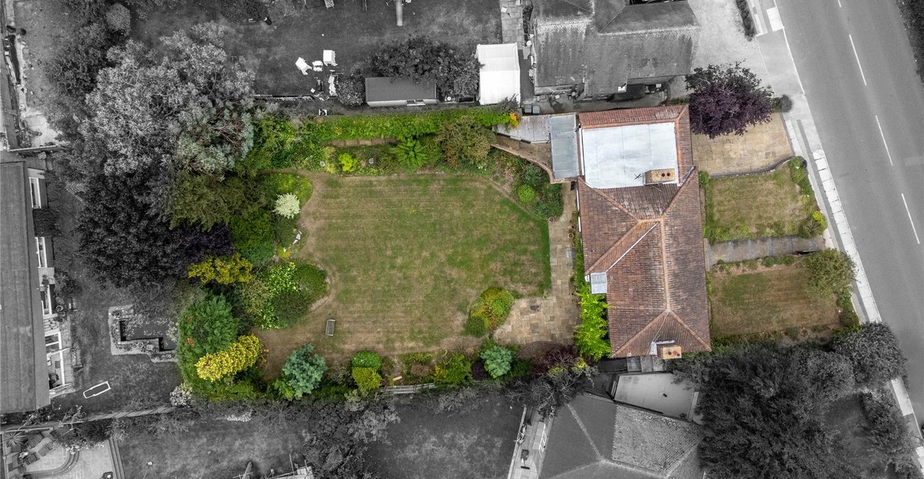 5 bedroom house for sale in Gravesend | Robinson Michael & Jackson