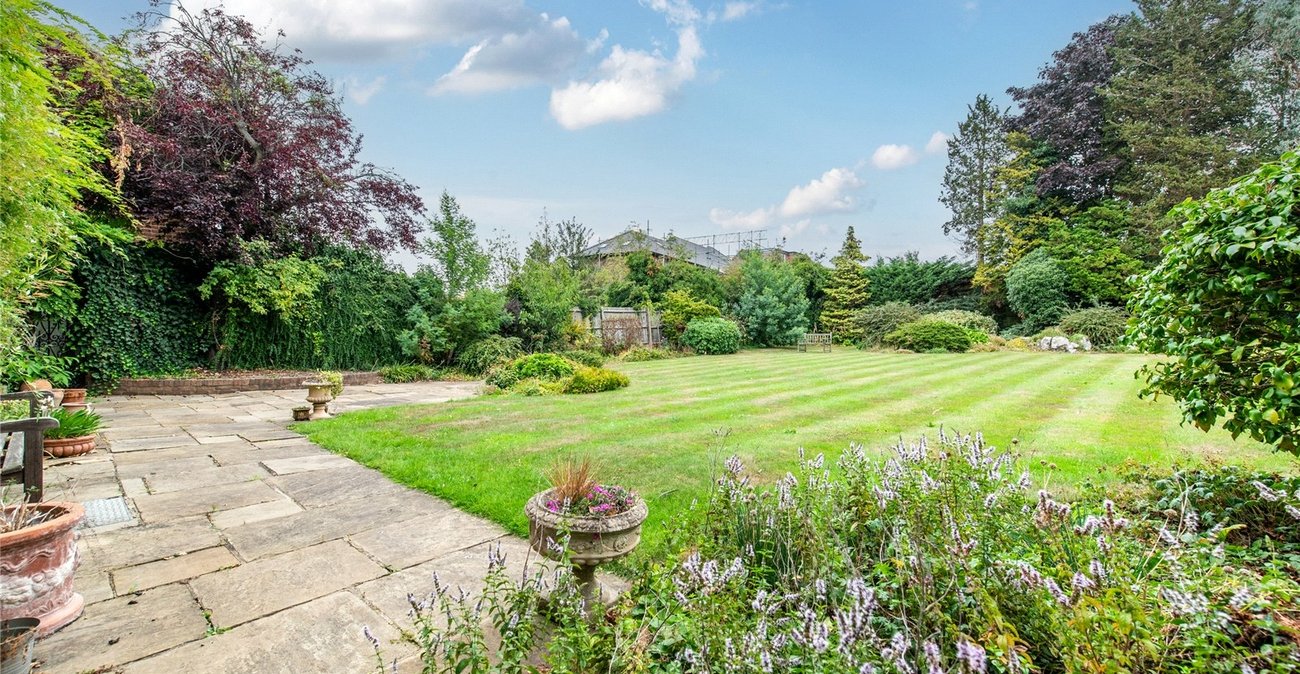 5 bedroom house for sale in Gravesend | Robinson Michael & Jackson