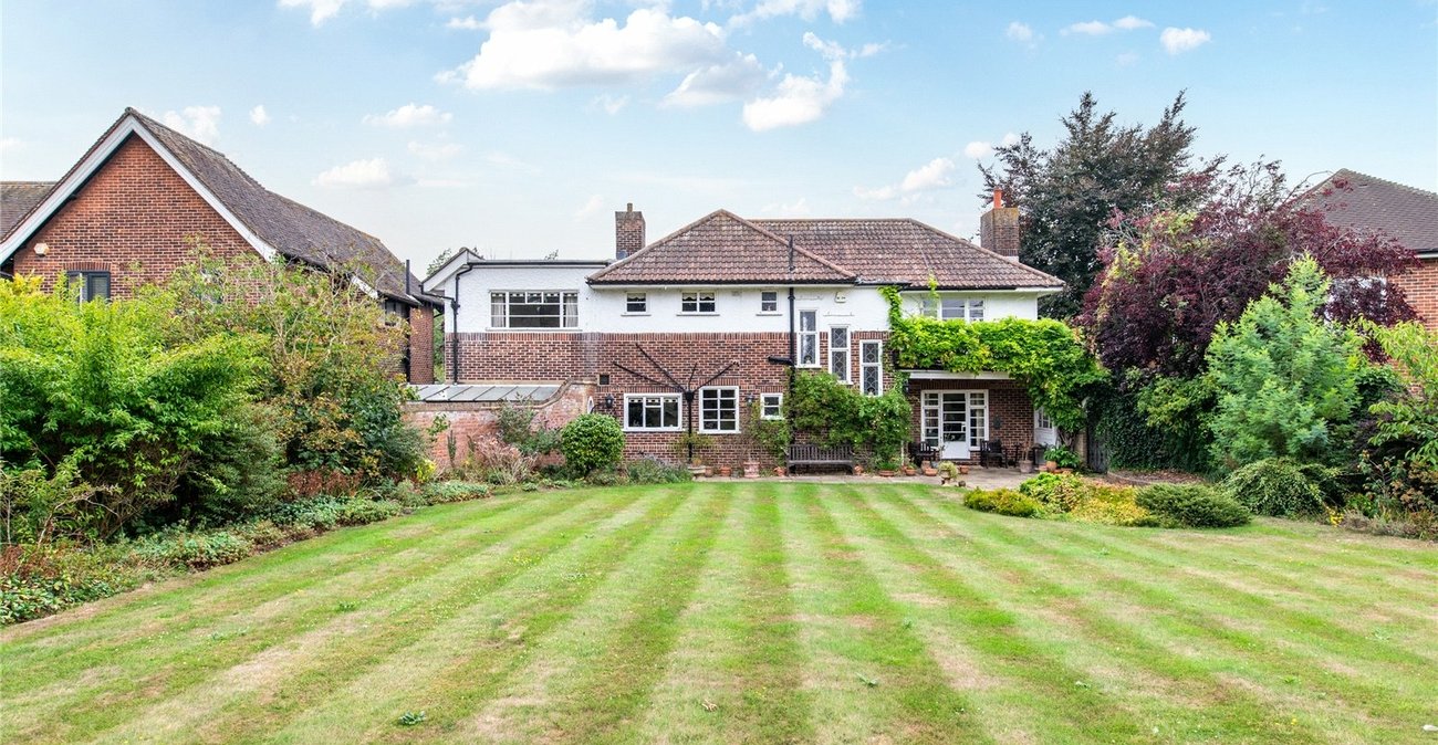 5 bedroom house for sale in Gravesend | Robinson Michael & Jackson