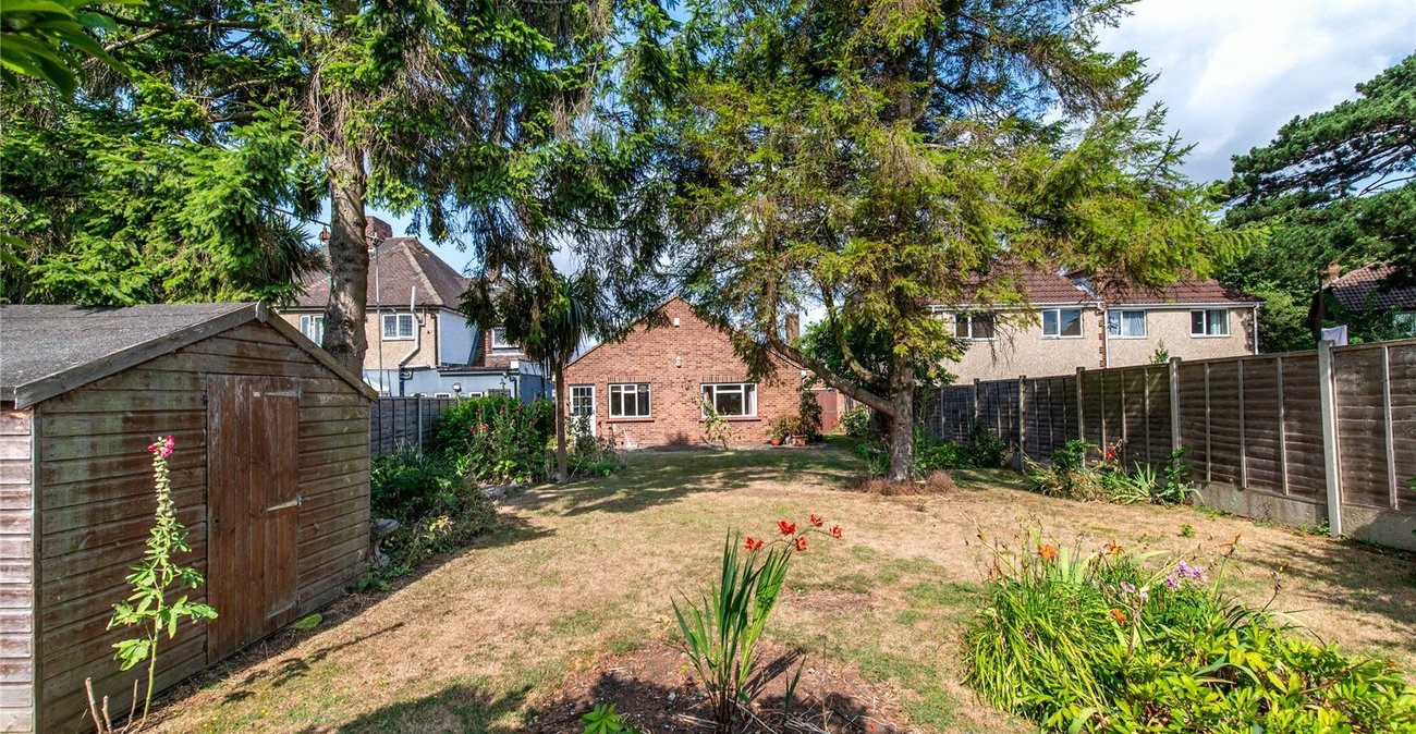3 bedroom bungalow for sale in Gravesend | Robinson Michael & Jackson