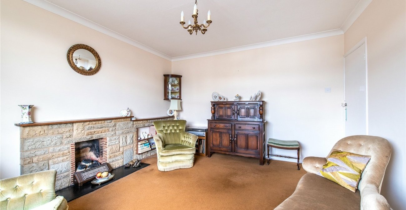 3 bedroom bungalow for sale in Gravesend | Robinson Michael & Jackson