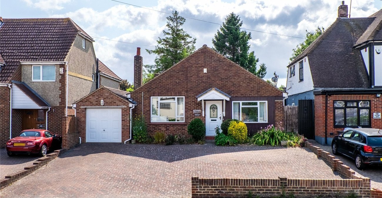 3 bedroom bungalow for sale in Gravesend | Robinson Michael & Jackson